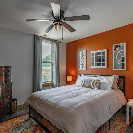 Unique barndominium with lots of space near Chattanooga Hotels in Walker County