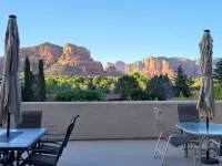 Best Views! Sleeps 8 Large Balcony, Firepit, Lawn, Patio, Wildlife - Balcony