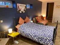 The Funky Pigsty-An adventure pet friendly paradise, Situated in the Wye Valley! - Wifi