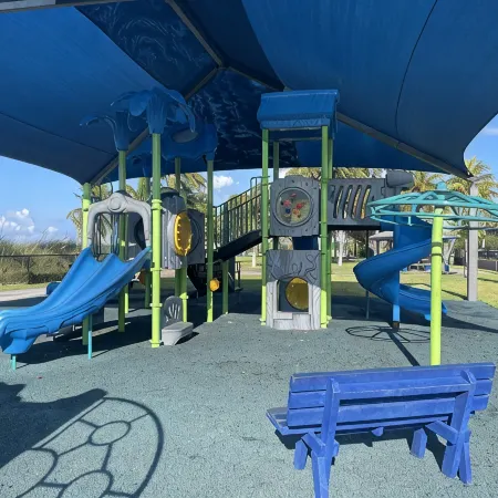 Waterfront 75’Dock POOL Kayaks Bikes SombreroBeach2mi OutdoorSpace WalkToStores