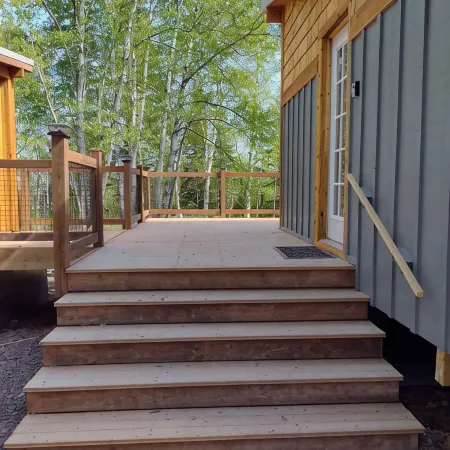 Charming and Secluded North Shore Cabin and Sauna  two miles from Grand Marais!