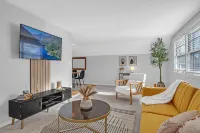 Central Haven - Luxury Stay Near MSU - 3つ星