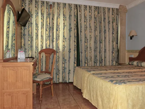 Hotel Las Ruedas - 2 Sao