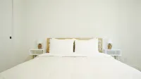 Haven Guesthouse in Milwaukie - 2 Bedroom & 2 Bathroom with Fenced Backyard - chambre d’hôtes
