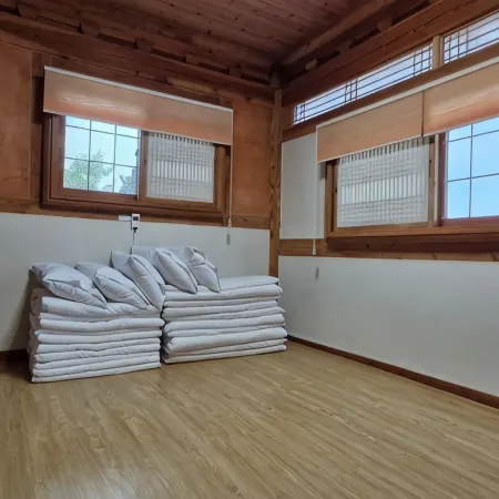 Gurye Sosandang Pension (Hanok)