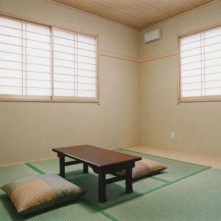 Wafu Business Ryokan Fukuzumi Отели рядом с достопримечательностью «Станция Shimizu »