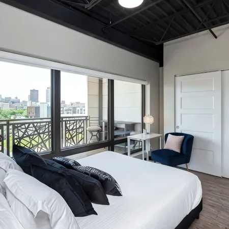The Cartier Lux DT Apt w/Skyline view