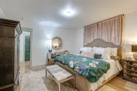 Completely Renovated Historical Cottage -- Walking distance to Downtown Franklin - 4-Star