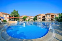 Club Yali Hotels & Resort - Pools