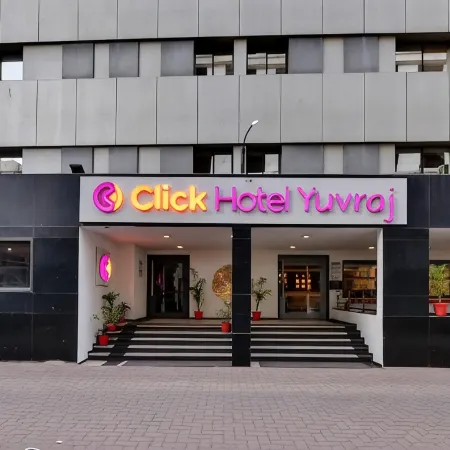 Click Hotel Yuvraj Surat (Formerly Known As Best Western Yuvraj Surat)
