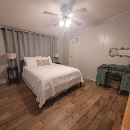 The DW - Spacious and Cozy