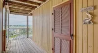 Fun in the Sun on Topsail Island at the Pelican Pad: A cozy oceanfront condo - balcony