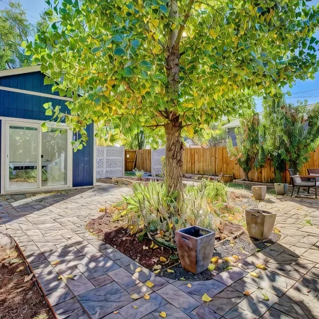 Olde Town Oasis: Pet-Friendly Luxury Just Two Blocks from Olde Town