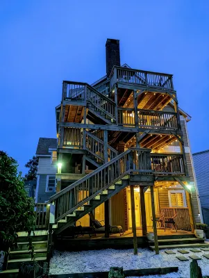 ⭐ SandDollar Suite - Private Deck with Gorgeous Views of Onset Beach ⭐ - Boutique