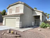 Cozy getaway home w/ POOL and GREAT location! - Wifi