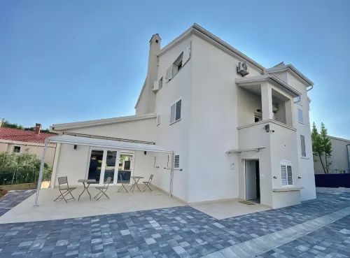 Apartments & Rooms Petra - 3-Sterne