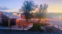 Elk Antler Inn - Pet friendly