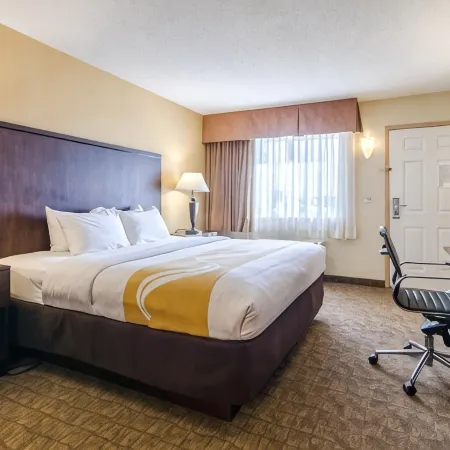 Quality Inn & Suites
