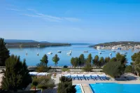AKS Porto Heli Hotel - piscina
