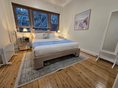 Art Deco Garden Apt | Beach Access & Shared Yard - 3-Star