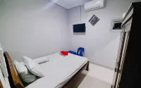 Modern House Yia - Parking