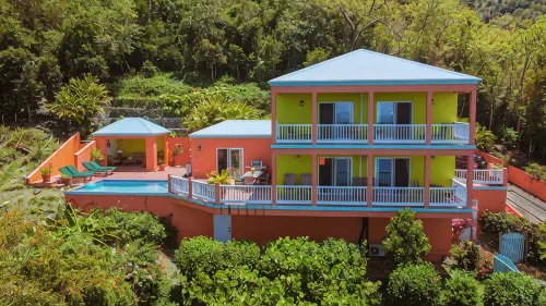 Stunning Villa in a Most Desirable Location on Tortola - 3-Star