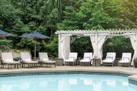 Four Seasons Resort Whistler - Romantic