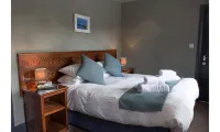 The Wellwood Arms - parking