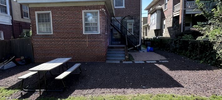 The Blue backyard studio suite!!  Convenience and practicality in one place!! Hotels in Lehigh County