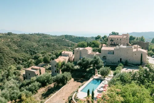Alistos Hotel - 4-Star