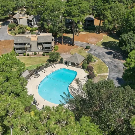 Beautiful Renovated Pinehurst Condo I 2 Bedroom/ 2 Bath I Pool I Sleeps 4