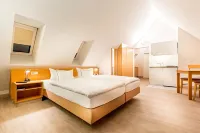Hotel und Gästehaus am Rokokogarten Hotels in Veitshöchheim