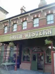Smith and Western - Alojamientos