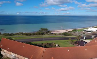 Kangaroo Island Seaside Inn