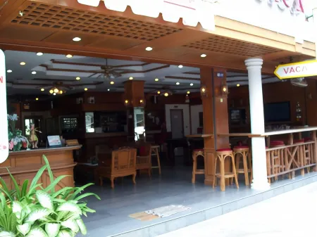 Hack Patong Beach Hotel
