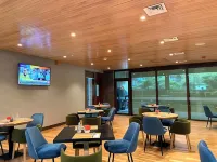 Courtyard Puerto Montt Hotels in Пуэрто Монт