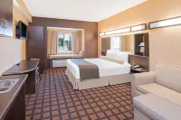 Microtel Inn & Suites by Wyndham Quincy Downtown/River Area Hôtels à : Quincy