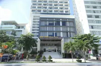 King Town Grand Hotel & Wedding Center فنادق في نها ترانج