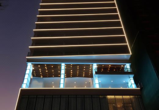 5. 셀 드 메르 호..