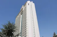德黑蘭伯斯米特拉酒店