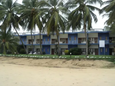 New Tristar Beach Hotel Hôtels à : Arugam