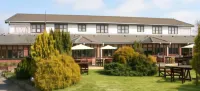 Beaufort Park Hotel Hotels in Расін