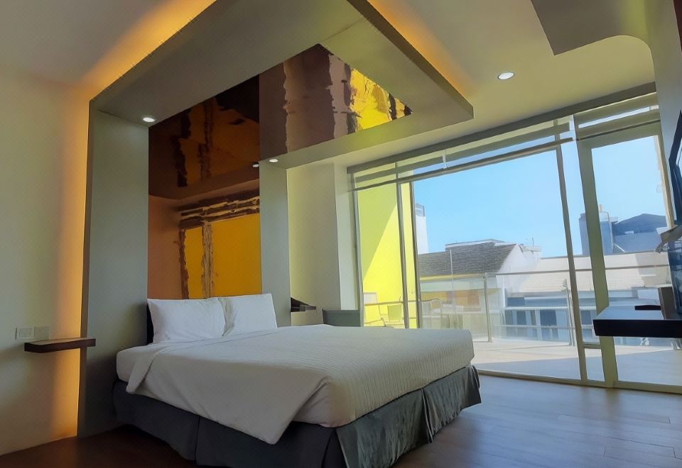 Hotel Surya Pantai Losari 로비