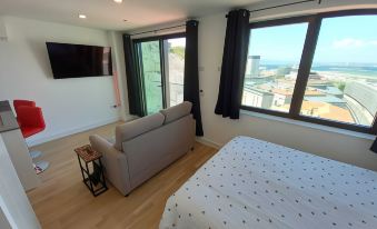 Stunning 1-Bed Luxury Studio in Gibraltar