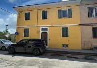 Cleo Viola Hotels in Анкона