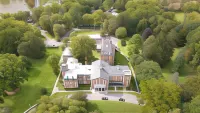 Oneida Community Mansion House Hotels near The Bull Farm Antiques