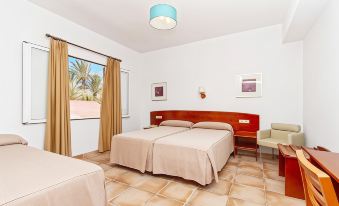 Hostal San Juan - Housity