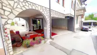 Villa Deny Mostar - with Free Parking Hotels in Mostar