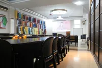 Petrovsk Hotel