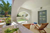 Atlantis Beach Villa